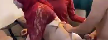 Duo Ibu Guru Hijab
