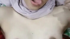 HIJAB PELAJAR BINAL Suka Crot Mulut