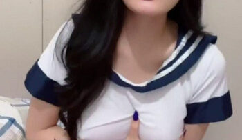 MILSKAHE STRBRY Ngocok Totalitas