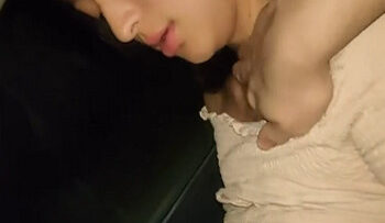 PACARAN Di Grepe Di Mobil