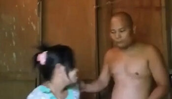 SKandal Pembokat Dan Sekuriti