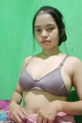 PRATIWI Pelajar Suka Bogel.jpg