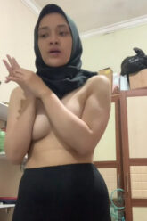 SILFI Hijab Senam Bogel.jpg