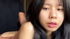 SKANDAL YULIA dengan Pelatih Kuda.jpg